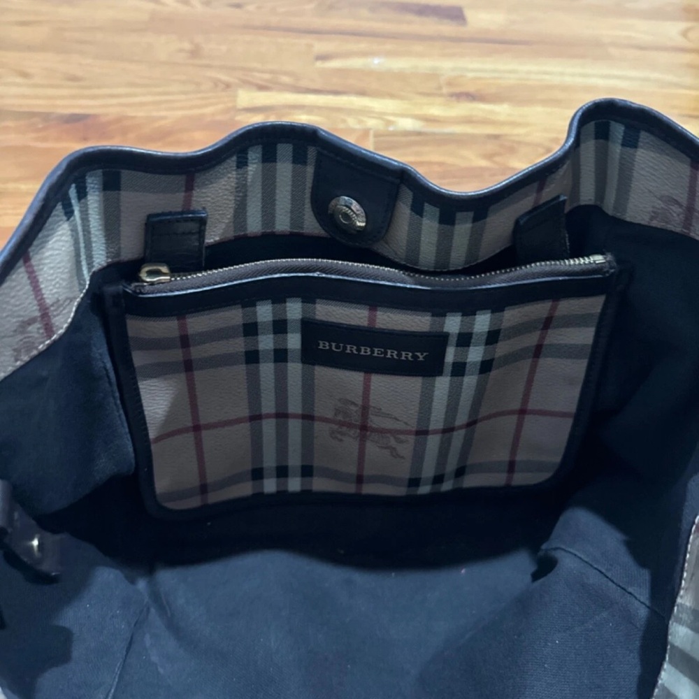 Burberry nova check tote authentic - Picture 3 of 6